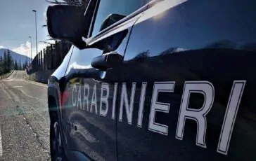 I Carabinieri intervengono dopo una lite con accoltellamento