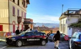 I Carabinieri arrivano sul luogo del delitto