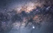 Una vedua del cielo notturno: Giove è il punto molto luminoso in basso a destra