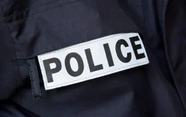 La polizia francese indaga sulla doppia uccisione