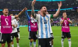 Giocatori del'Argentina che festeggiano la qualificazione