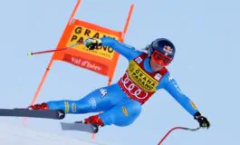 Sofia Goggia in azione in Val d'Isere