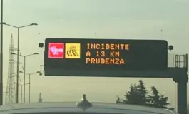 Scontro in Tangenziale Nord e traffico paralizzato