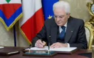 Il capo dello Stato Sergio Mattarella ha promulgato la legge di conversione per il Milleproroghe ma ha chiesto modifiche sui balneari.