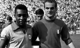 Sandro Mazzola con Pelè