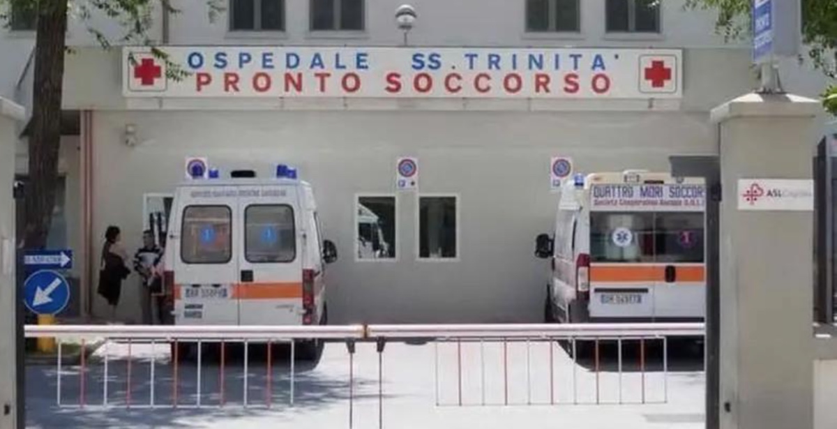 Cagliari, si suicida in ospedale mentre era in isolamento per Covid morto un 57enne Cagliari, si suicida in ospedale mentre era in isolamento per Covid morto un 57enne