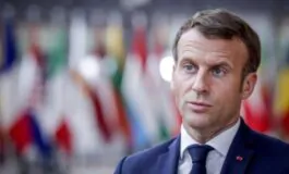 Preservativi gratis ai giovani in Francia: l'annuncio di Macron