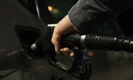 Prezzi dei carburanti in calo