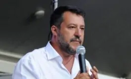 Salvini parla della manovra economica