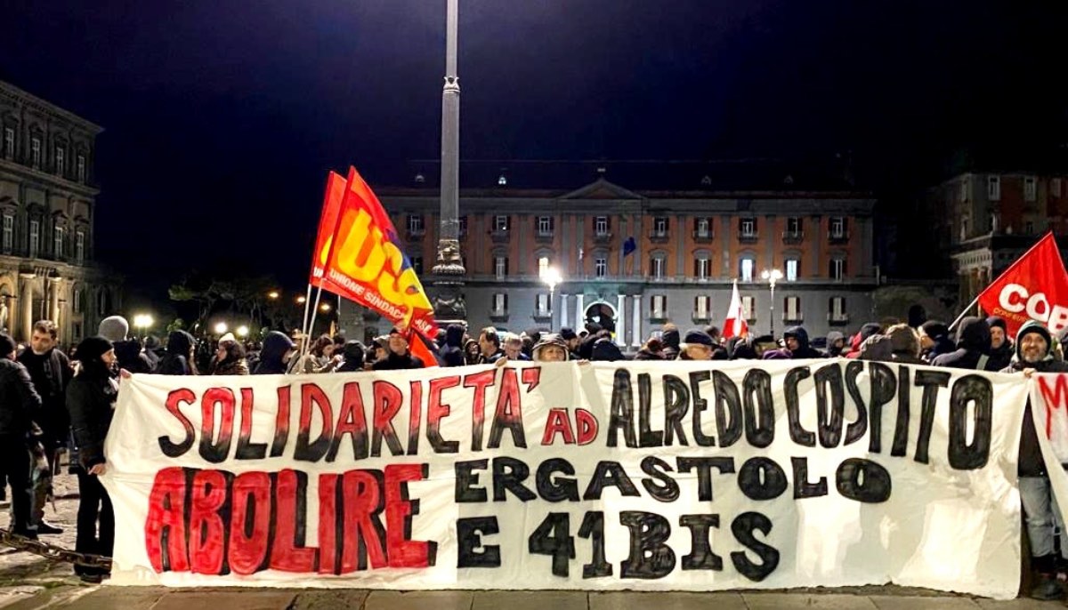 Alfredo Cospito, scontri nelle manifestazioni ferito un agente a Roma