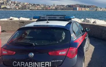 Una "Gazzella" dei Carabinieri di Napoli