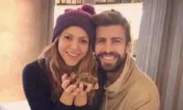 Piqué torna da Shakira