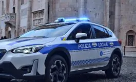 Sul posto è intervenuta la polizia locale di Modena