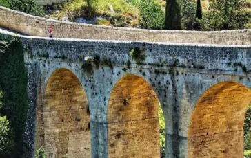 Il ponte "Acquedotto" a Gravina