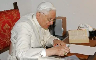 Il papa emerito Benedetto XVI