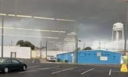Uno scatto dell'arrivo del tornado