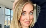 Chiara Ferragni paparazzata selfie