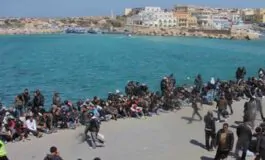 Migranti a Lampedusa (l'immagine non è attuale"