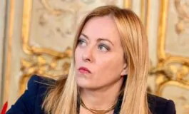 Giorgia Meloni ha tenuto un discorso in occasione della videoconferenza del G7 incentrato sul primo anno di guerra in Ucraina.