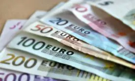 I deputati siciliani si alzano lo stipendio