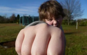 pestaggio baby gang