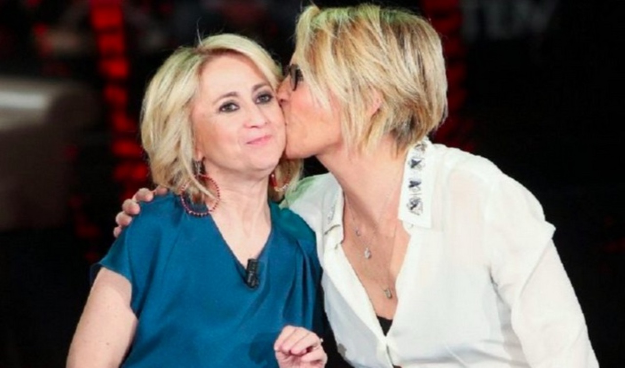 Luciana Littizzetto parla della morte di Maurizio Costanzo Luciana Littizzetto parla della morte di Maurizio Costanzo