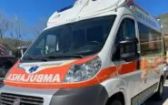 si-schianta-contro-un-muro-con-l-auto-morto-un-uomo