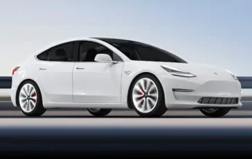 tesla richiamo veicoli
