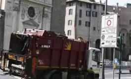 camion dei rifiuti