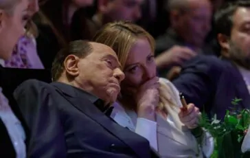 Cambia Forza Italia: Fascina guida la virata meloniana