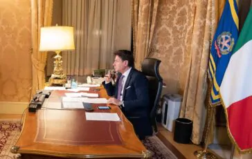 Giuseppe Conte parla agli italiani