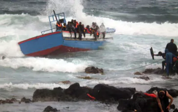 naufragio migranti largo tunisia