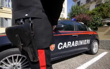 Indagini carabinieri donna trovata morta Perugia