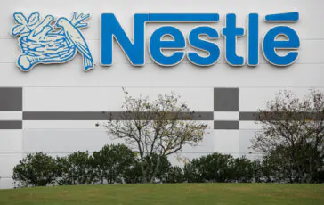 Nestlé ammette che più della metà dei suoi prodotti non sono salutari