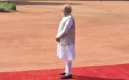 Il premier indiano Modi governa il nuovo paese più popoloso della terra