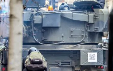 L'Italia invierà 96 suoi carri in Ucraina via Germania