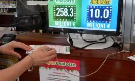 Cosa c'è da sapere sui reali guadagni per le vincite al Superenalotto