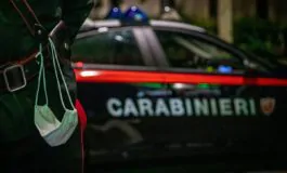 Un carabiniere salva una giovane aspirante suicida