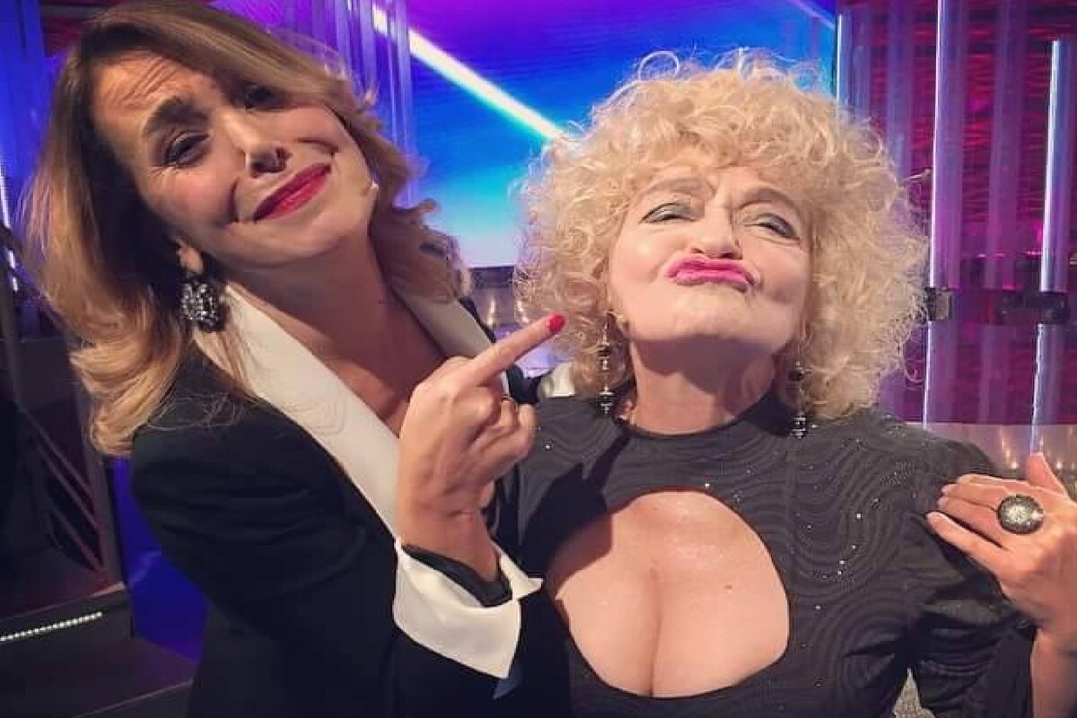 Angela favolosa cubista torna a Uomini