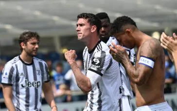 Europa League, Gatti salva la Juventus nel recupero: Siviglia riacciuffato
