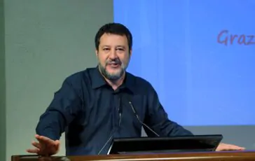 Salvini scrive un tweet, che poi ha cancellato, sulla situazione dell'Emilia Romagna dopo l'alluvione accostando all'argomento la sconfitta del Milan