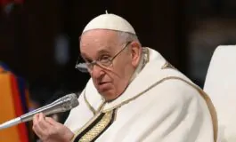 Papa Francesco ha la febbre