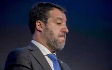Salvini vuole aumentare il limite di velocità