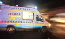Ambulanza Cina