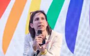 Elly Schlein al Pride di Milano parla delle famiglie omogenitoriali