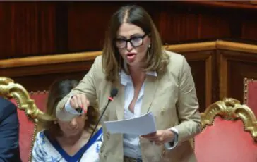 Santanchè respinta mozione sfiducia senato