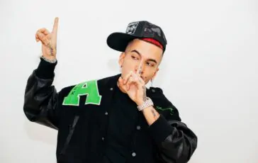 sfera ebbasta 364x230