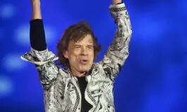 Mick Jagger, il patrimonio in beneficenza: "I miei figli non hanno bisogno di 500 milioni"