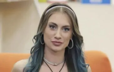 Nikita Pelizon nella bufera: il corso motivazionale "non a scopo di lucro" costa 457 euro