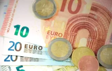 carrello spesa rallenta l'inflazione 5,3%